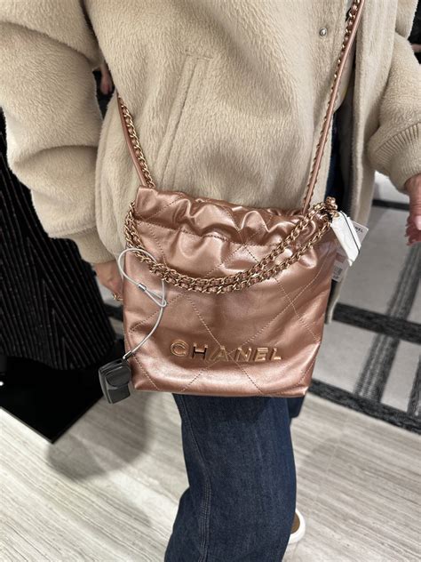 chanel 22 maxi|chanel 22 mini bag.